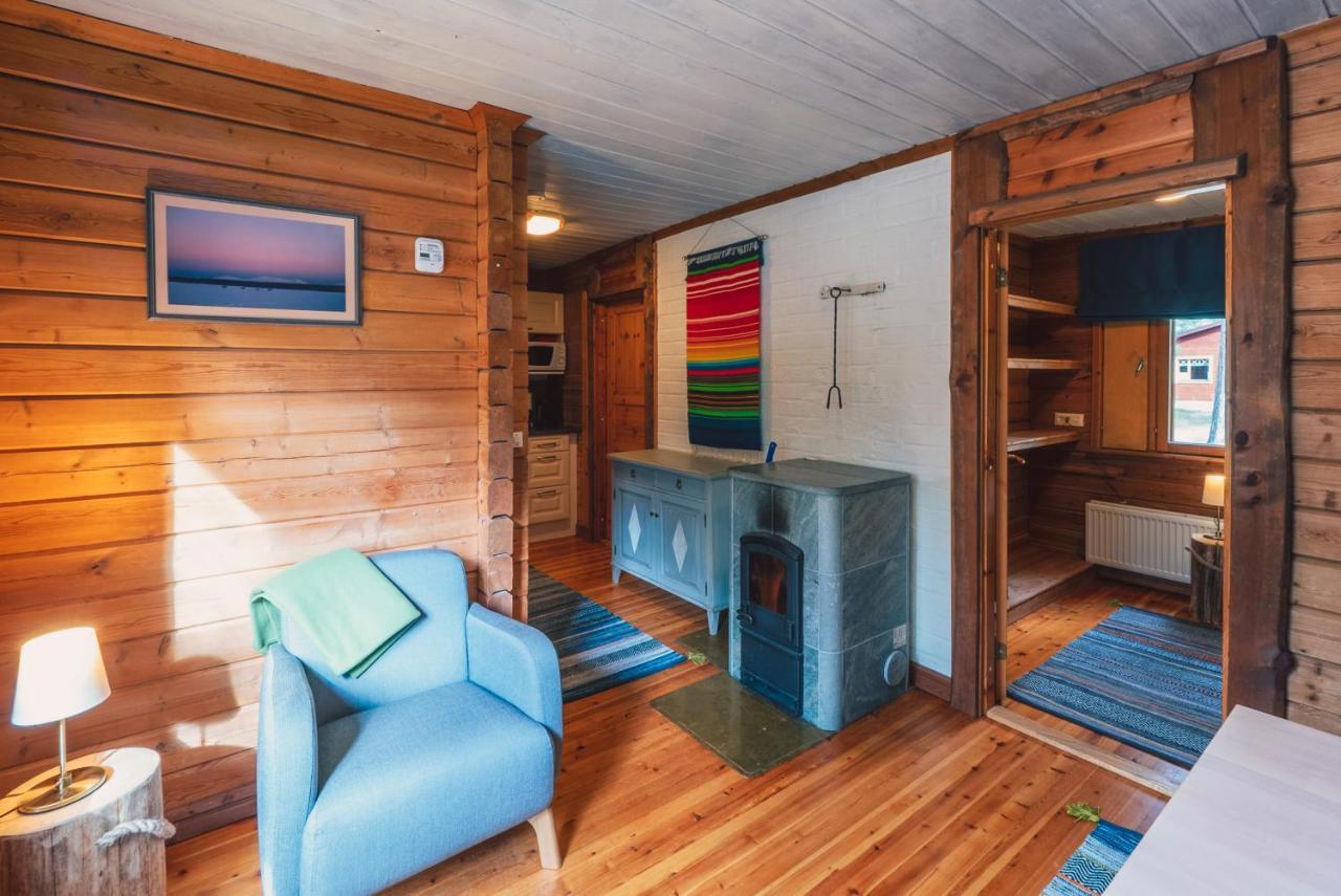 Torassieppi Cottages パラストゥントゥリ エクステリア 写真